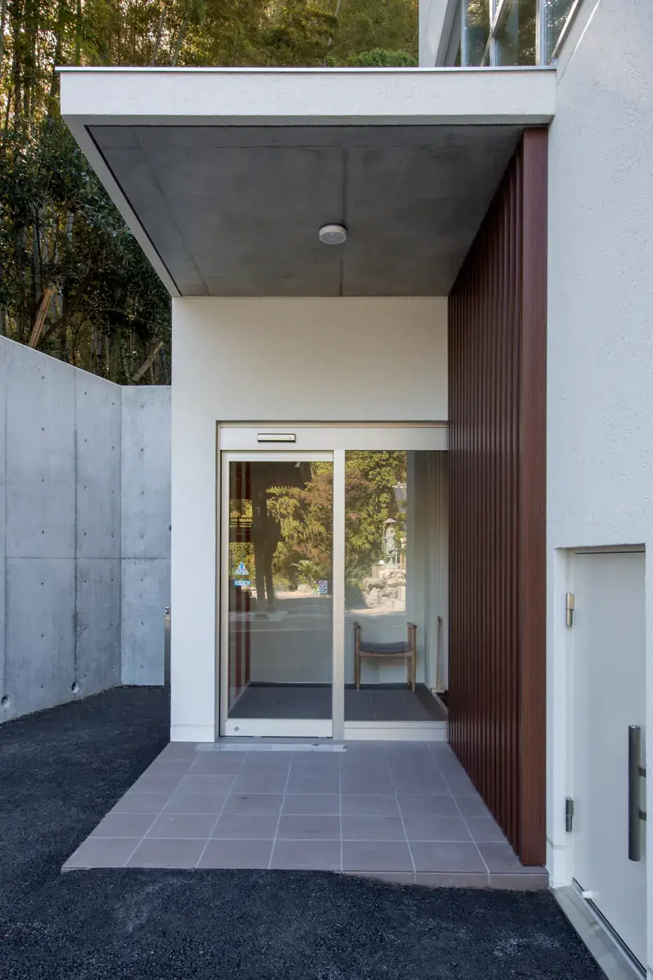 専教寺 納骨堂の入口